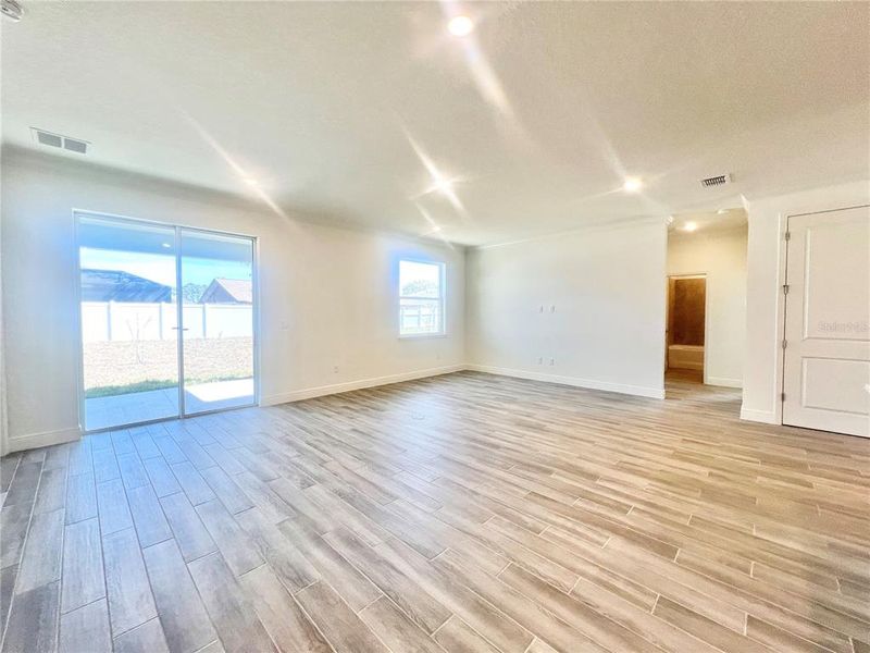 Spacious, unfurnished interior of a new home in Palm Coast, Palm Coast (Image 30).
