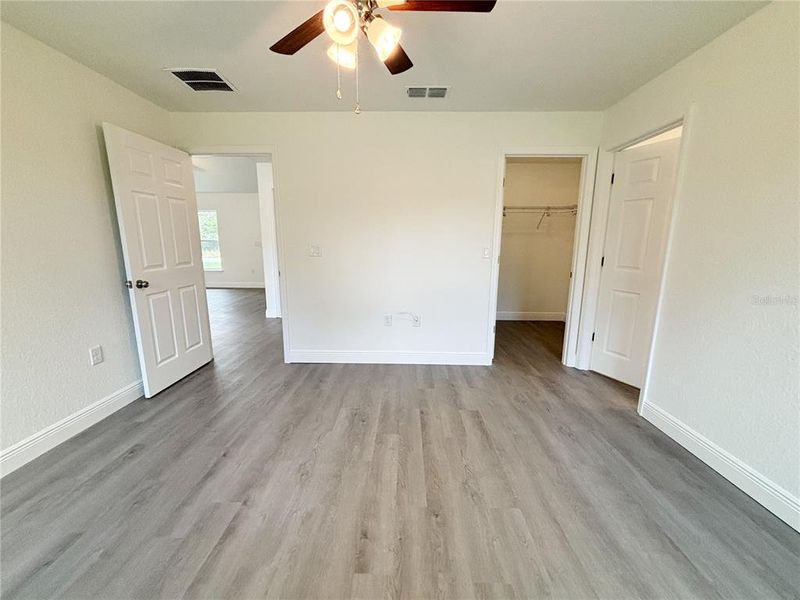 Spacious, unfurnished interior of a new home in , Dunnellon (Image 65). Spacious, unfurnished interior of a new home in , Dunnellon (Image 65).