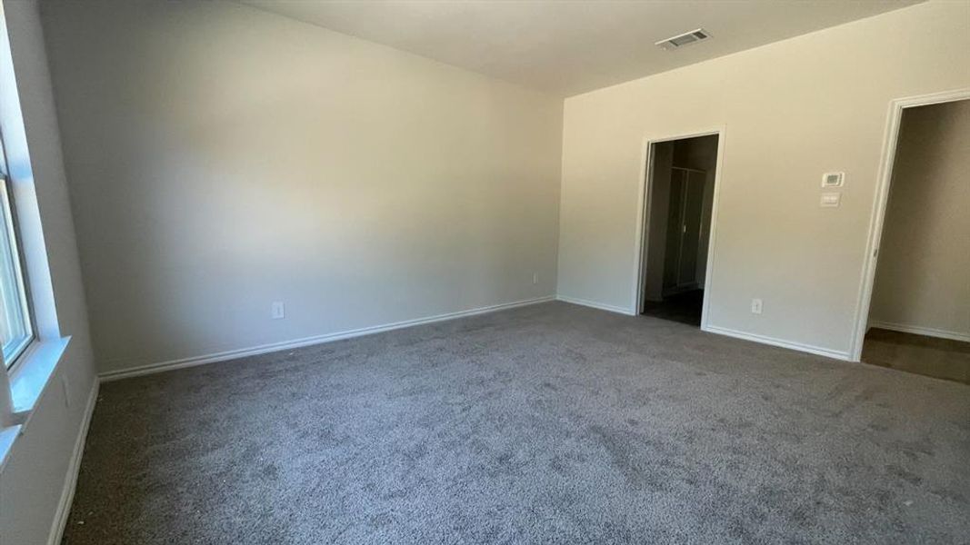 Spacious, unfurnished interior of a new home in Wildwood, Royse City (Image 8). Spacious, unfurnished interior of a new home in Wildwood, Royse City (Image 8).