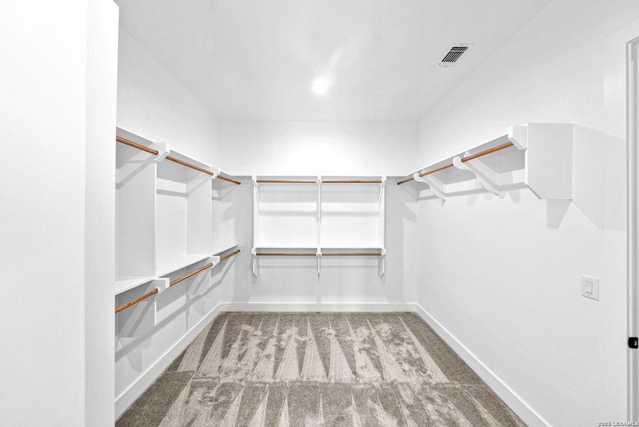 Spacious, unfurnished interior of a new home in , Spring Branch (Image 26).