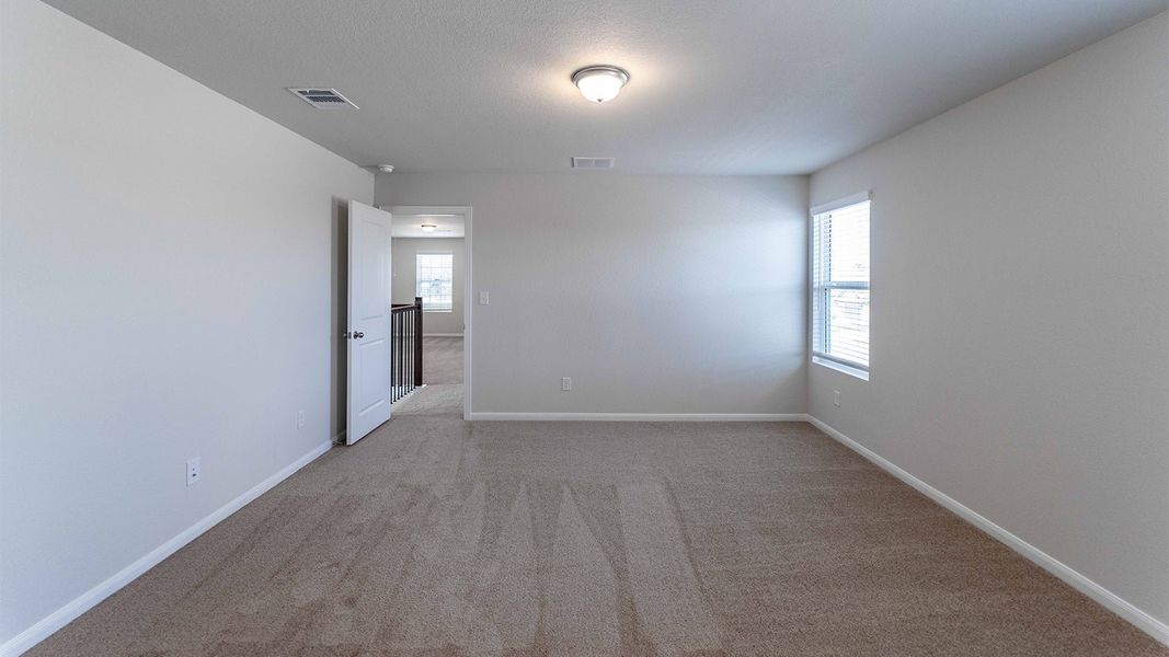 Spacious, unfurnished interior of a new home in Grande Estates, Bertram (Image 43).