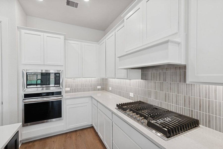 Furnished interior view inside a new home in Dunham Pointe 50' Homesites, Cypress (Image 7). Furnished interior view inside a new home in Dunham Pointe 50' Homesites, Cypress (Image 7).