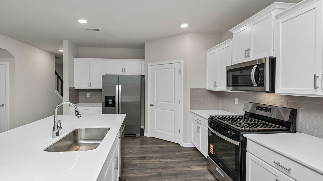 Furnished interior view inside a new home in Leatherstone, Blythewood (Image 8).
