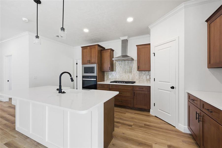 Furnished interior view inside a new home in Grand Oaks, Gainesville (Image 10).