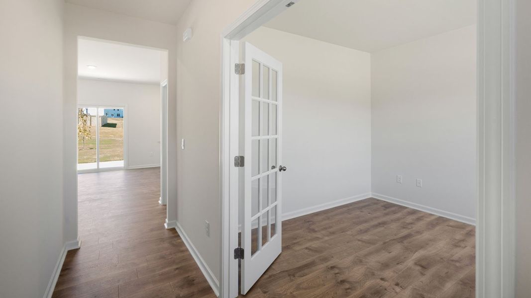 Spacious, unfurnished interior of a new home in Aurora Acres, Snow Camp (Image 12).