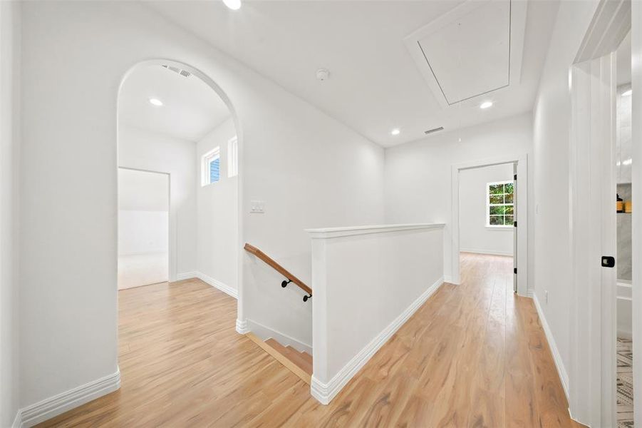 Spacious, unfurnished interior of a new home in , Bluff Dale (Image 25). Spacious, unfurnished interior of a new home in , Bluff Dale (Image 25).