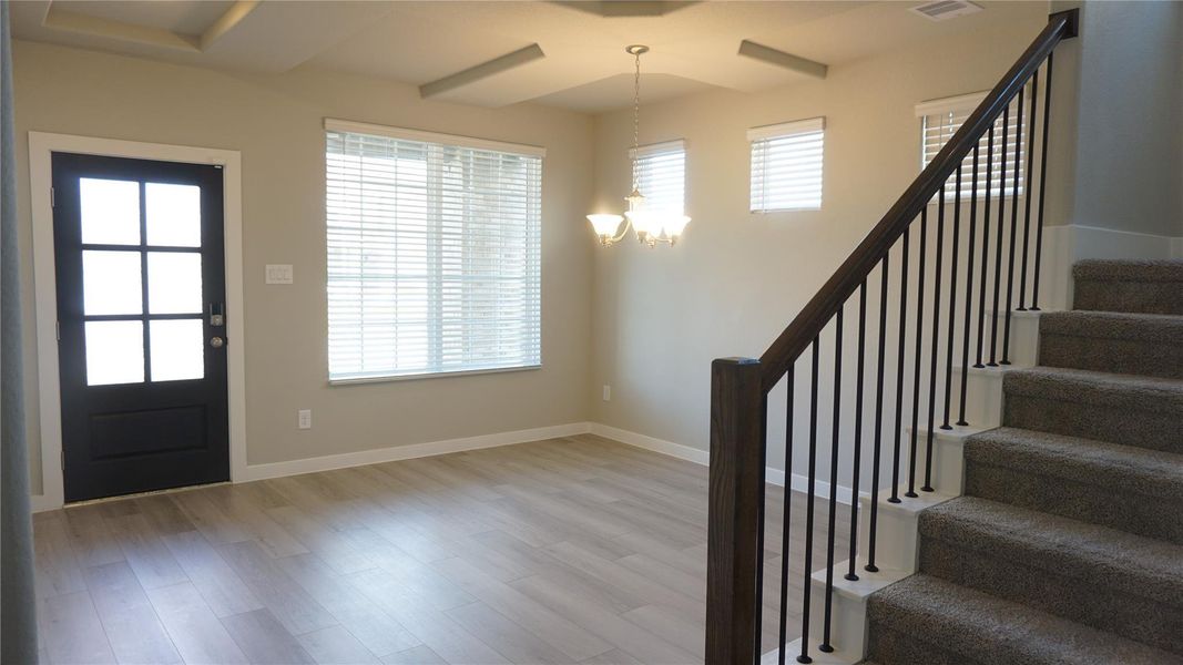 dining room/ flex space