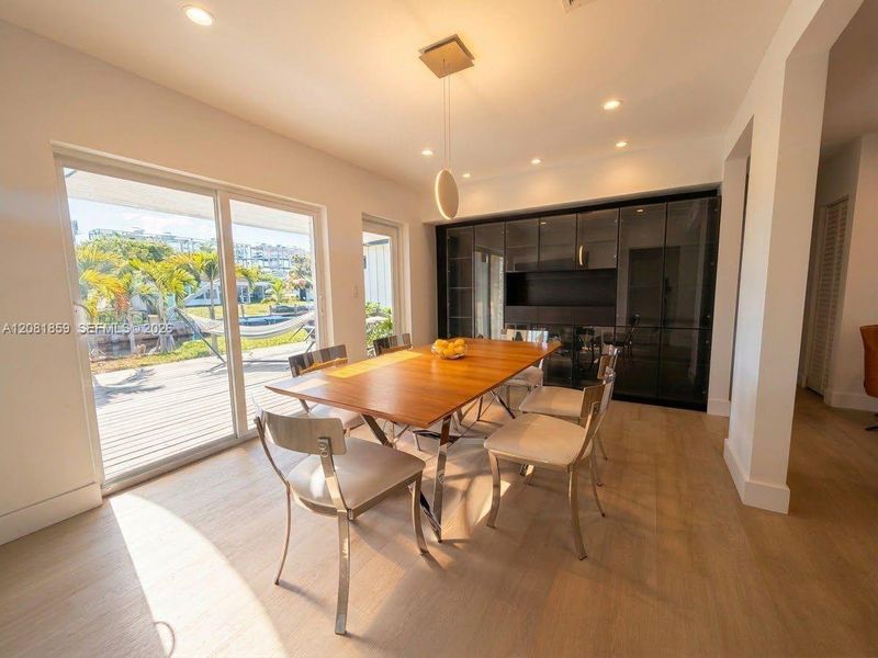 Furnished interior view inside a new home in , Fort Lauderdale (Image 11).
