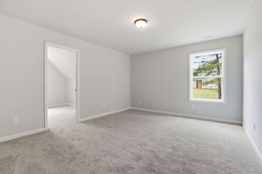 Spacious, unfurnished interior of a new home in , Covington (Image 29).