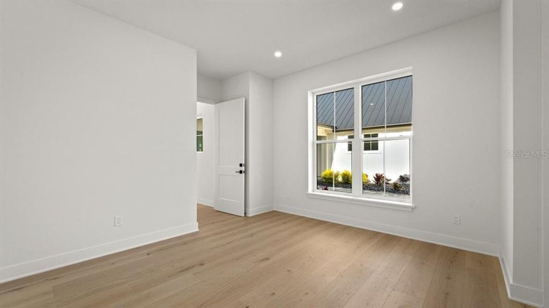 Spacious, unfurnished interior of a new home in , Port Orange (Image 60).