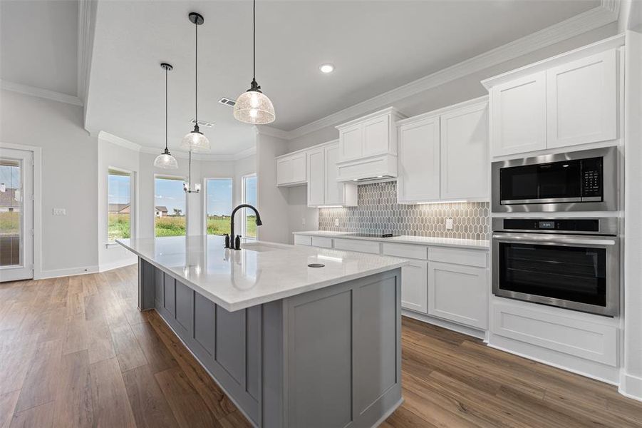 Furnished interior view inside a new home in Rocky Top, Krum (Image 10). Furnished interior view inside a new home in Rocky Top, Krum (Image 10).