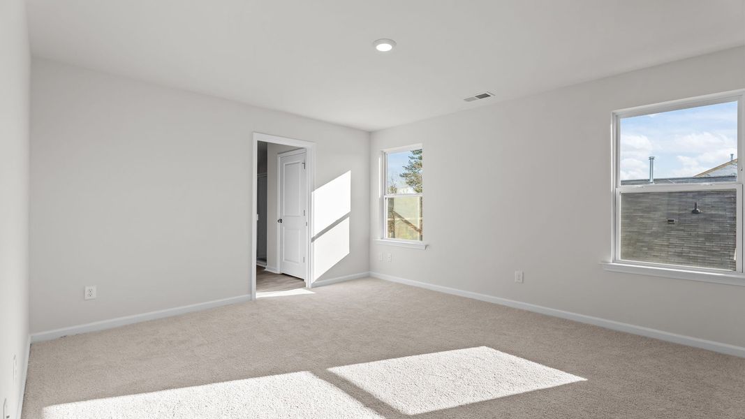 Spacious, unfurnished interior of a new home in Hunter Hill, Rocky Mount (Image 23).