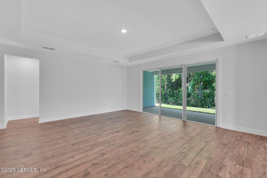 Spacious, unfurnished interior of a new home in Trailmark - Phase 10, St. Augustine (Image 17).