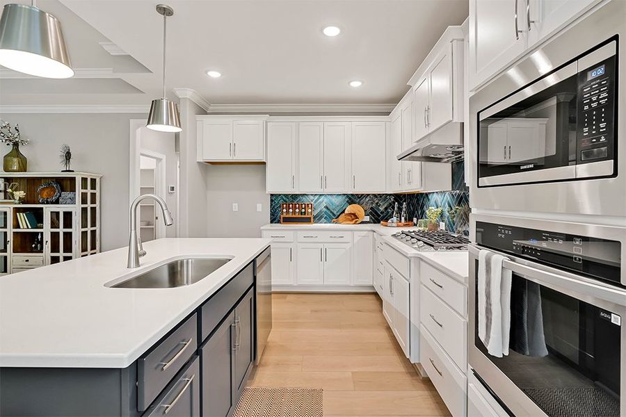 Pierre's Bay, Kitchen