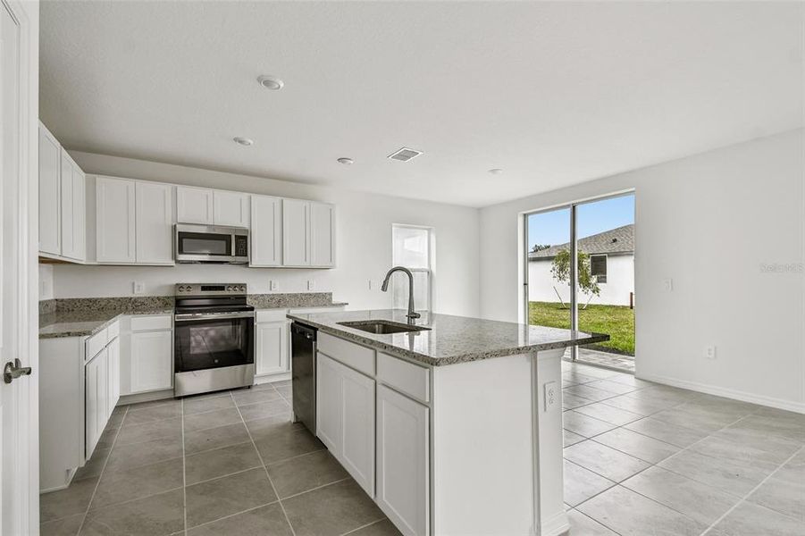 Furnished interior view inside a new home in Southpointe, Palmetto (Image 9).