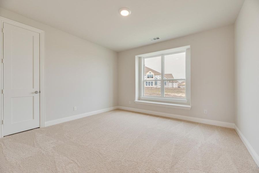 Representative unfurnished interior of a home built from the Royal Martinique by Grand Homes in Prairie Ridge, Venus (Image 23). Representative unfurnished interior of a home built from the Royal Martinique by Grand Homes in Prairie Ridge, Venus (Image 23).