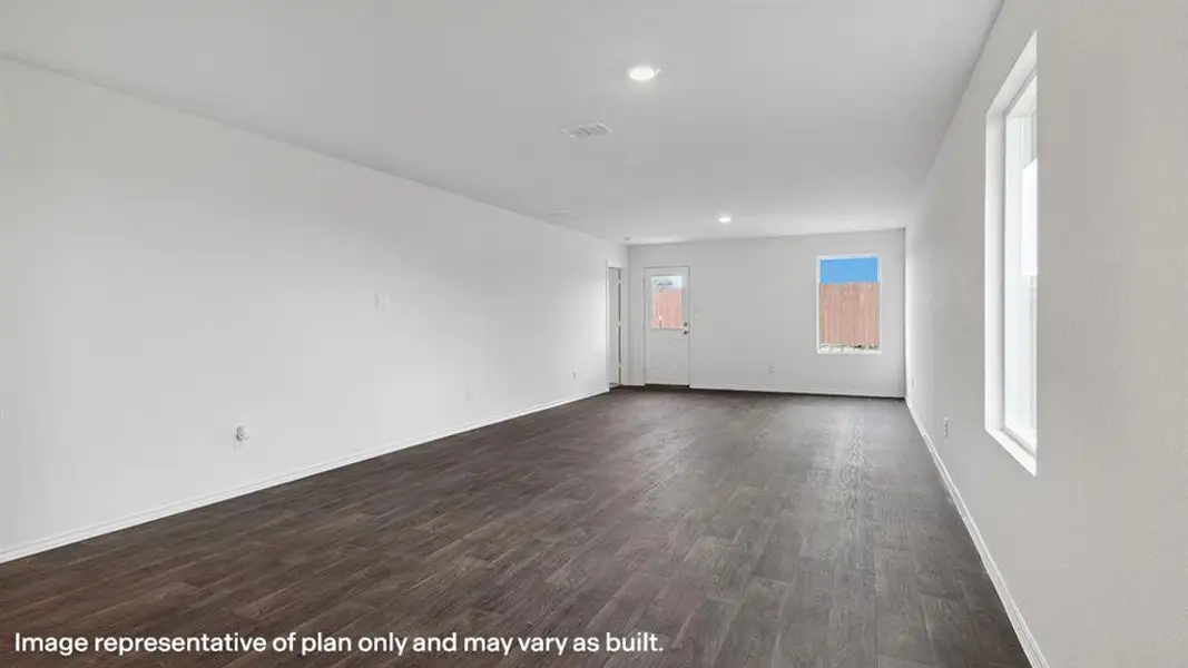 Spacious, unfurnished interior of a new home in Asher Oaks, Bonham (Image 10).