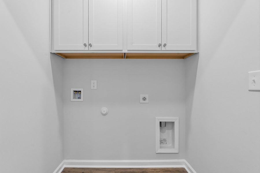 Spacious, unfurnished interior of a new home in Fieldstone, Lexington (Image 26). Spacious, unfurnished interior of a new home in Fieldstone, Lexington (Image 26).