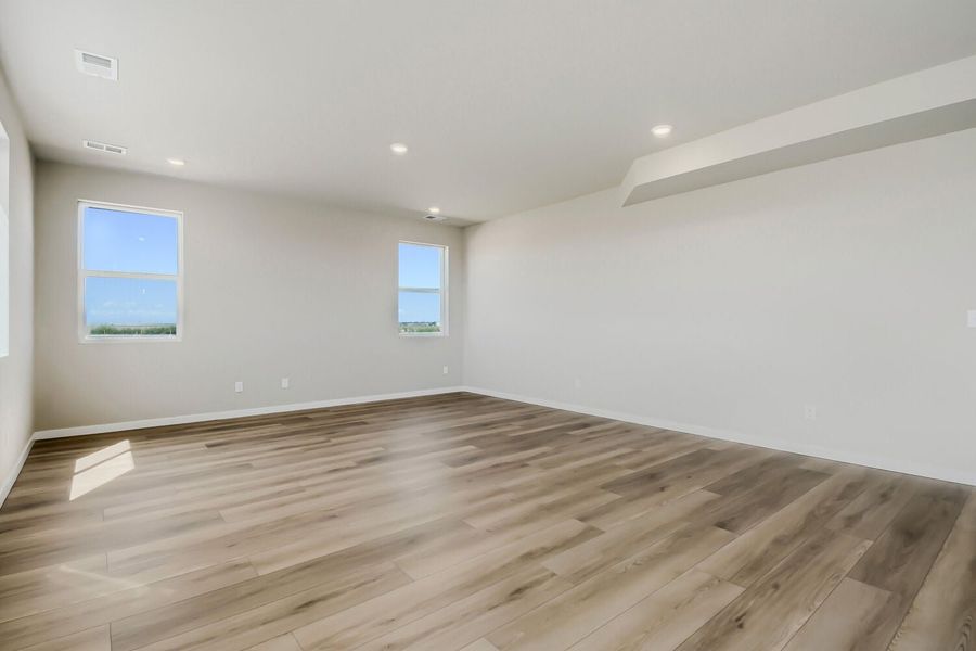 4br New Home in Bennett, CO.  - Slide 6
