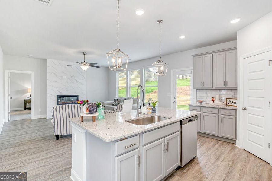 Furnished interior view inside a new home in Harley Farms South, Bonaire (Image 9).