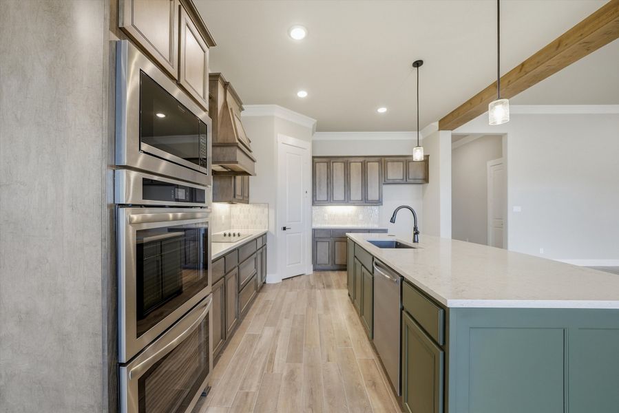 Furnished interior view inside a new home in Eagle Ridge Estates, Weatherford (Image 8).