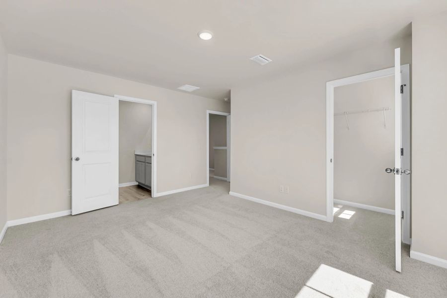 Spacious, unfurnished interior of a new home in Windward Village, Summerville (Image 12). Spacious, unfurnished interior of a new home in Windward Village, Summerville (Image 12).