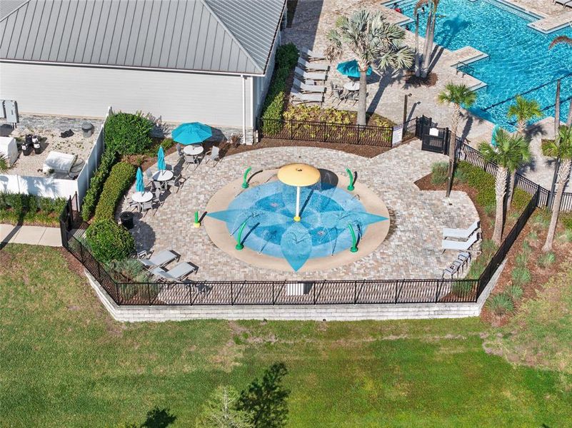 Community amenities in , Orlando (Image 76).