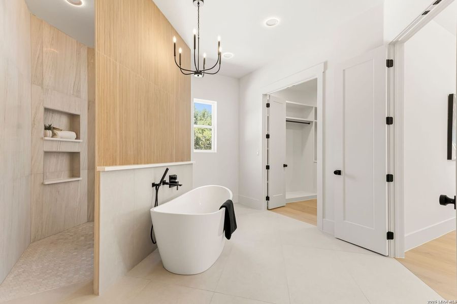 Furnished interior view inside a new home in , Boerne (Image 9).