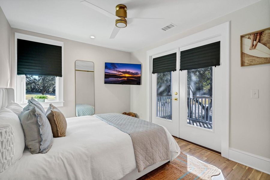 Furnished interior view inside a new home in , Edisto Island (Image 53). Furnished interior view inside a new home in , Edisto Island (Image 53).