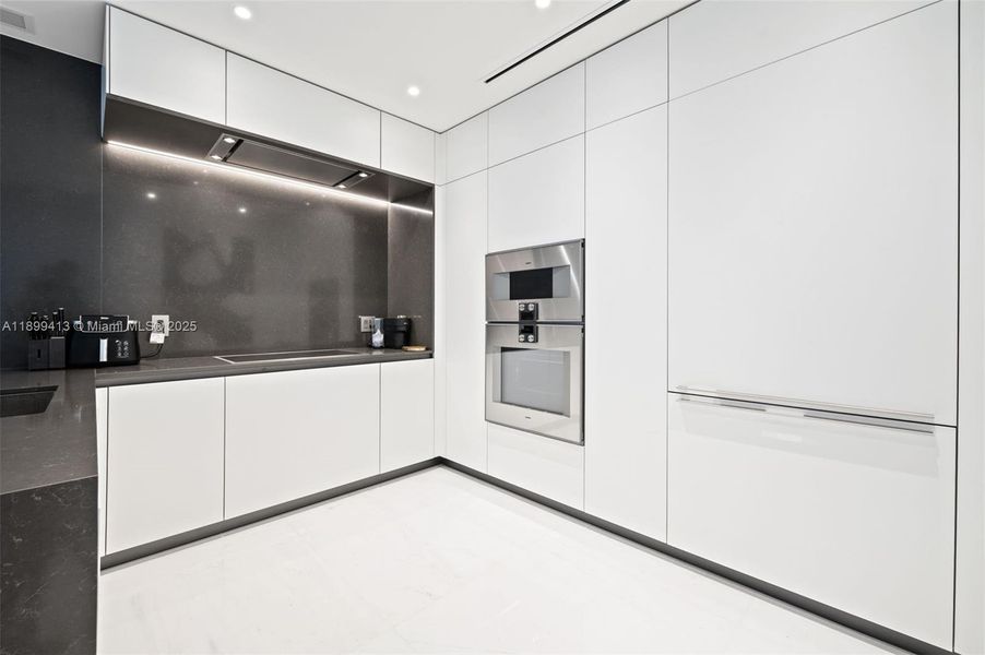 Spacious, unfurnished interior of a new home in , Miami (Image 23). Spacious, unfurnished interior of a new home in , Miami (Image 23).