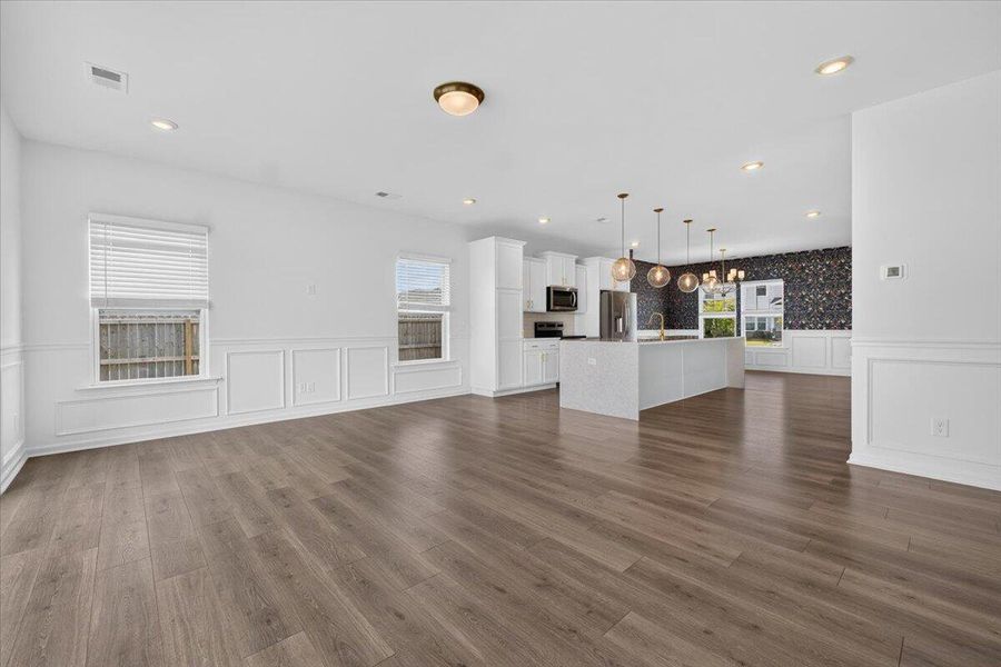 Spacious, unfurnished interior of a new home in North Creek at Nexton, Summerville (Image 24). Spacious, unfurnished interior of a new home in North Creek at Nexton, Summerville (Image 24).