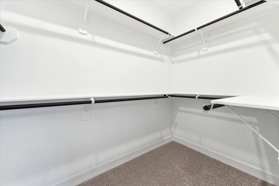 Spacious, unfurnished interior of a new home in Escondido, Magnolia (Image 18).