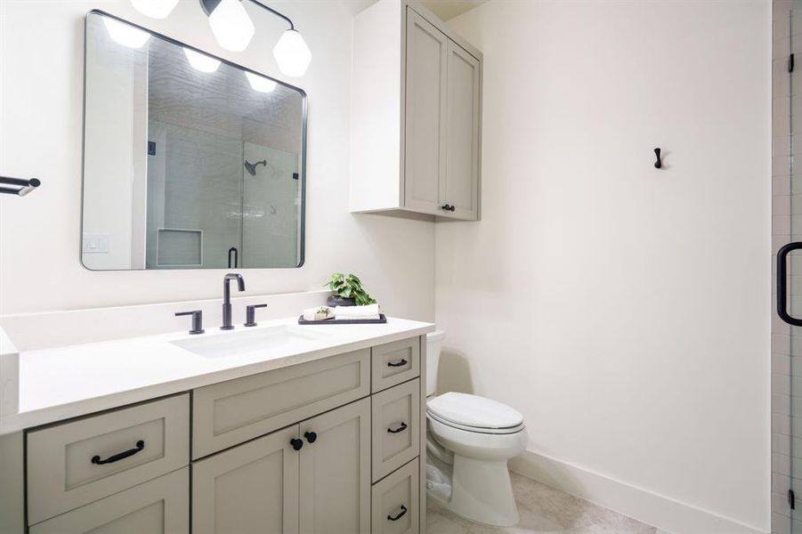 Furnished interior view inside a new home in , Dallas (Image 16).