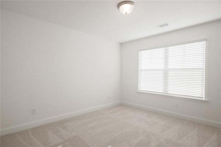 Spacious, unfurnished interior of a new home in Paces Estates, Lithia Springs (Image 25).