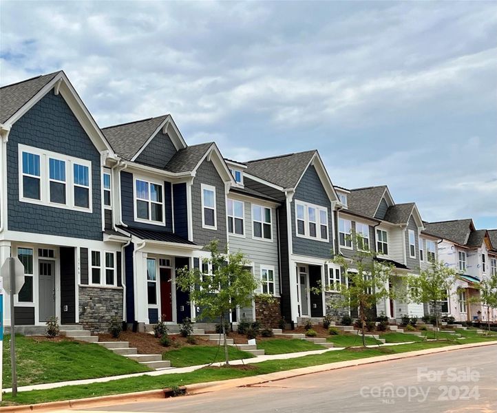 Smith Farm Townhomes