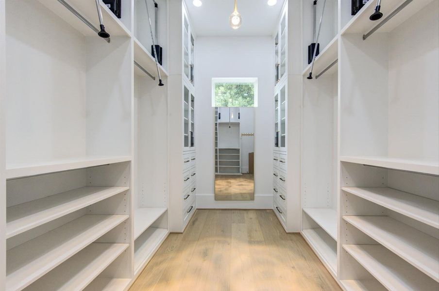Spacious, unfurnished interior of a new home in , Houston (Image 46). Spacious, unfurnished interior of a new home in , Houston (Image 46).