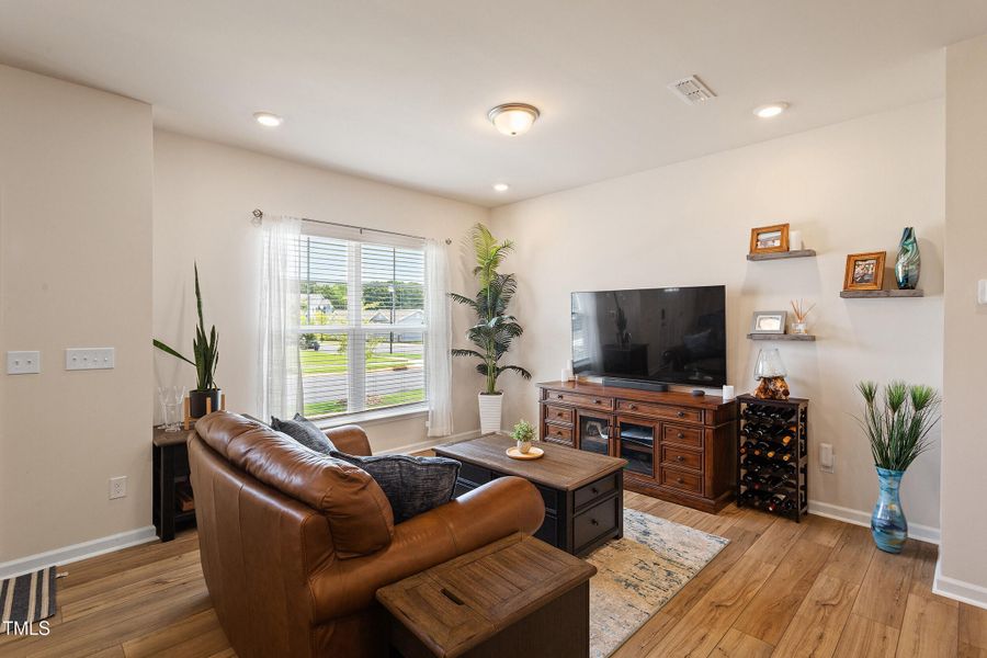 11-728 Silo Pk Dr [2369799]_11