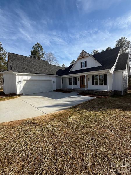 Exterior details and patio area of a home in , Rock Hill (Image 21).