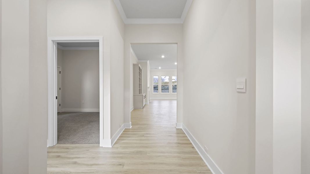 Spacious, unfurnished interior of a new home in Seven Oaks, Greenwood (Image 15).
