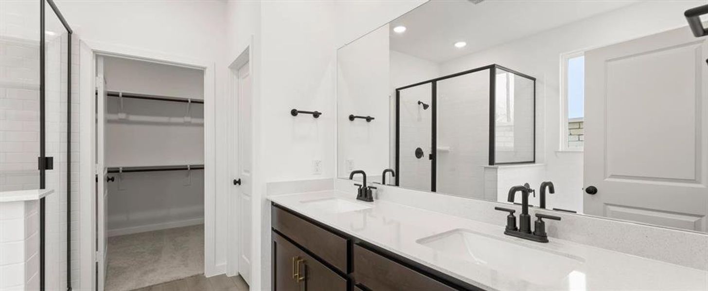 Primary Bathroom featuring the Oxford Collection