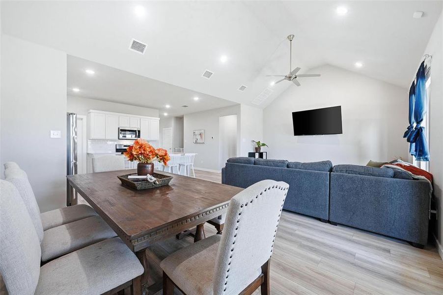 Furnished interior view inside a new home in Ventana, Fort Worth (Image 12). Furnished interior view inside a new home in Ventana, Fort Worth (Image 12).