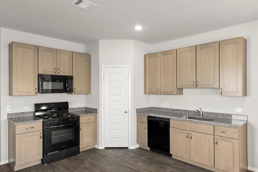 Furnished interior view inside a new home in Harvest Ridge, Elgin (Image 8). Furnished interior view inside a new home in Harvest Ridge, Elgin (Image 8).