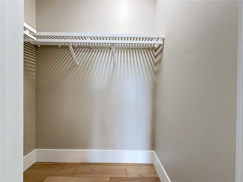 Spacious, unfurnished interior of a new home in , Howey-in-the-Hills (Image 34).