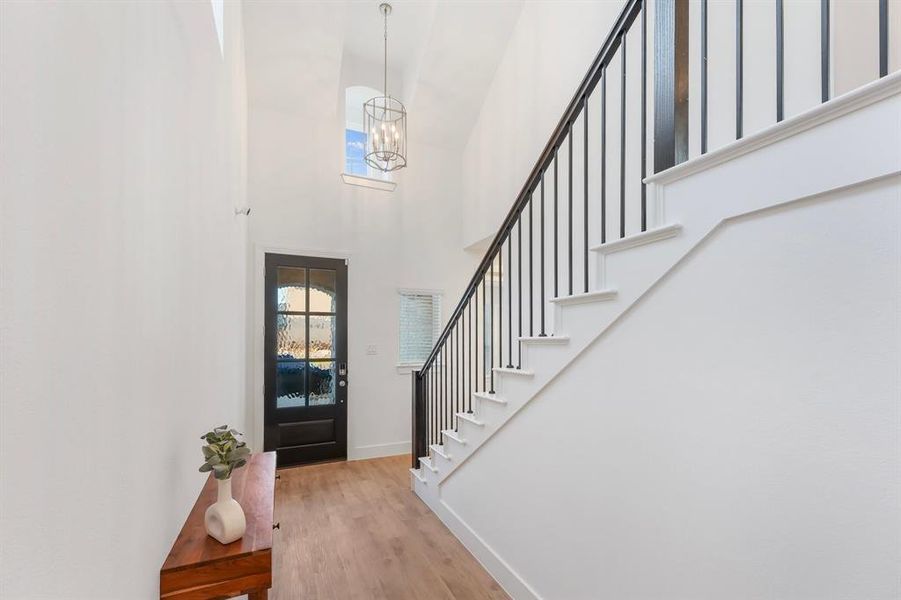 Spacious, unfurnished interior of a new home in Pecan Square, Northlake (Image 23).