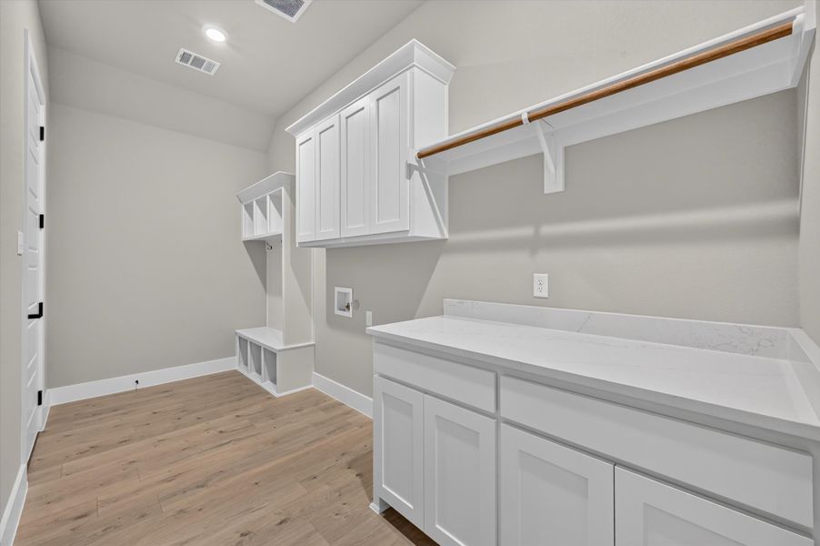 Furnished interior view inside a new home in Coyote Crossing, Godley (Image 14). Furnished interior view inside a new home in Coyote Crossing, Godley (Image 14).