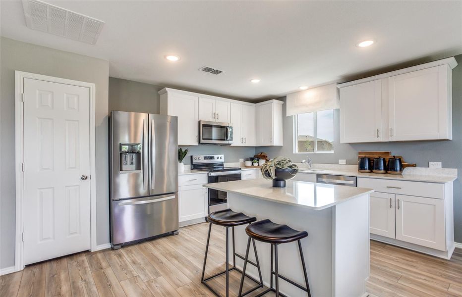 MODEL HOME images may NOT be consistent with the finished product.