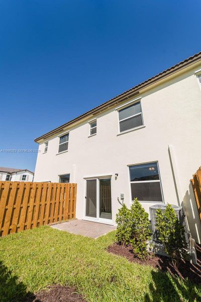 Exterior details and patio area of a home in , Homestead (Image 3).