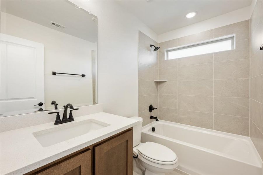 Furnished interior view inside a new home in Creekview Meadows, Pilot Point (Image 12). Furnished interior view inside a new home in Creekview Meadows, Pilot Point (Image 12).