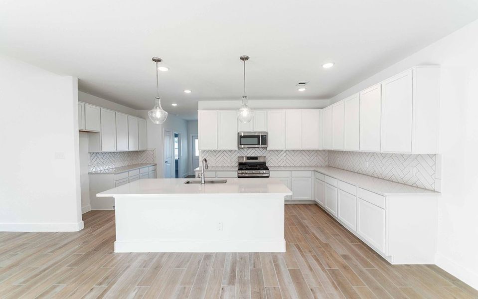 Image 15 of a home in River Ranch Meadows.