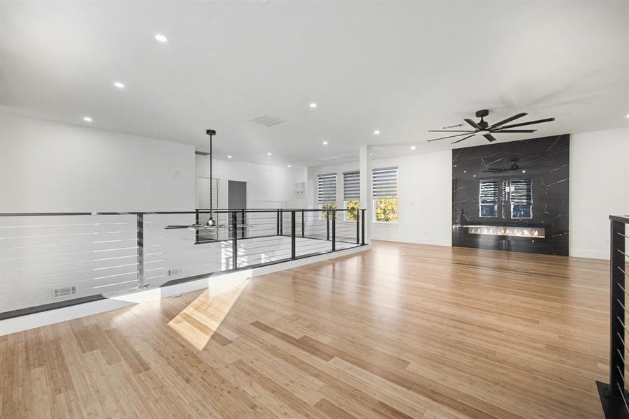 Spacious, unfurnished interior of a new home in , Dallas (Image 33).
